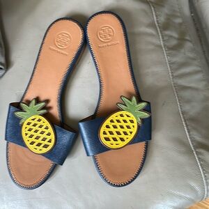 Size 7 pineapple slippers, Tory Burch